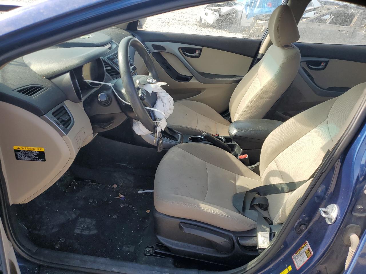 2016 Hyundai Elantra - Image 7