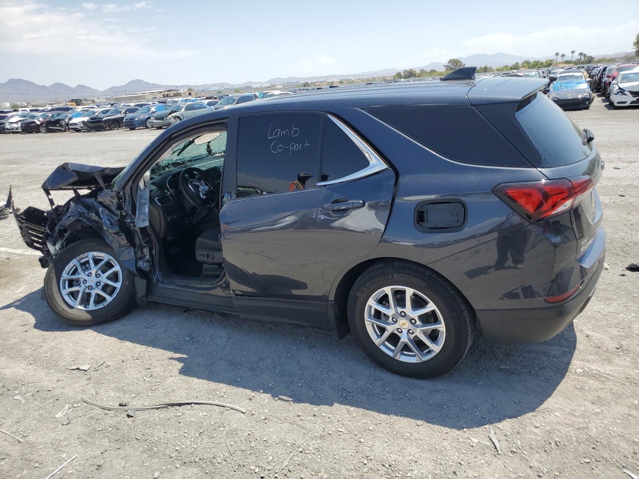 2GNAXKEV4N6153907 2022 CHEVROLET EQUINOX - Image 2