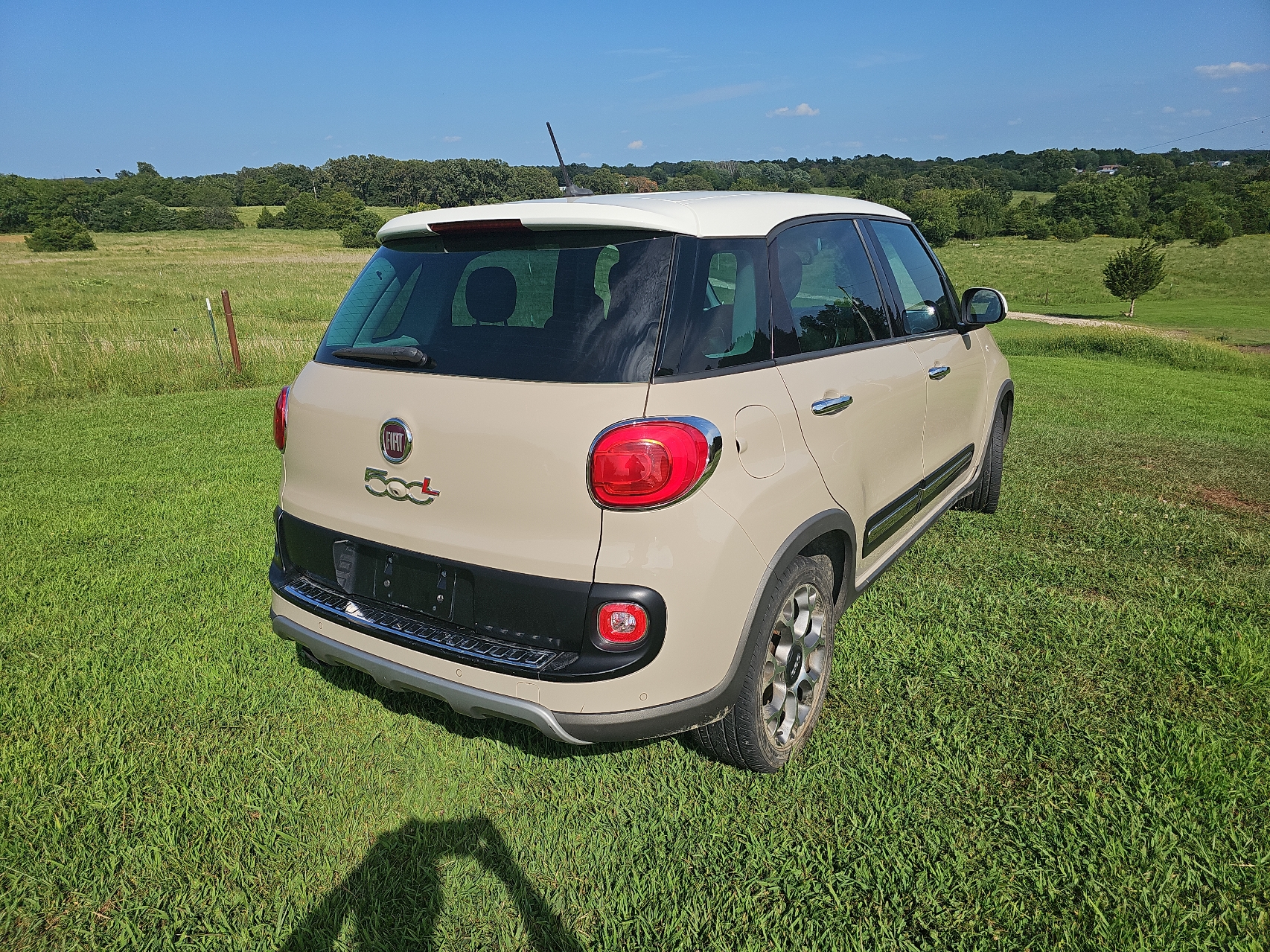 2015 Fiat 500L Trekking vin: ZFBCFADHXFZ033693