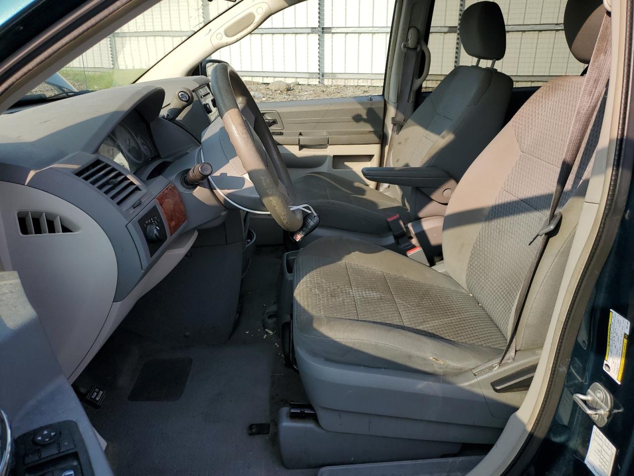 2009 Chrysler Town & Country Lx VIN: 2A8HR44E89R571950 Lot: 61736184