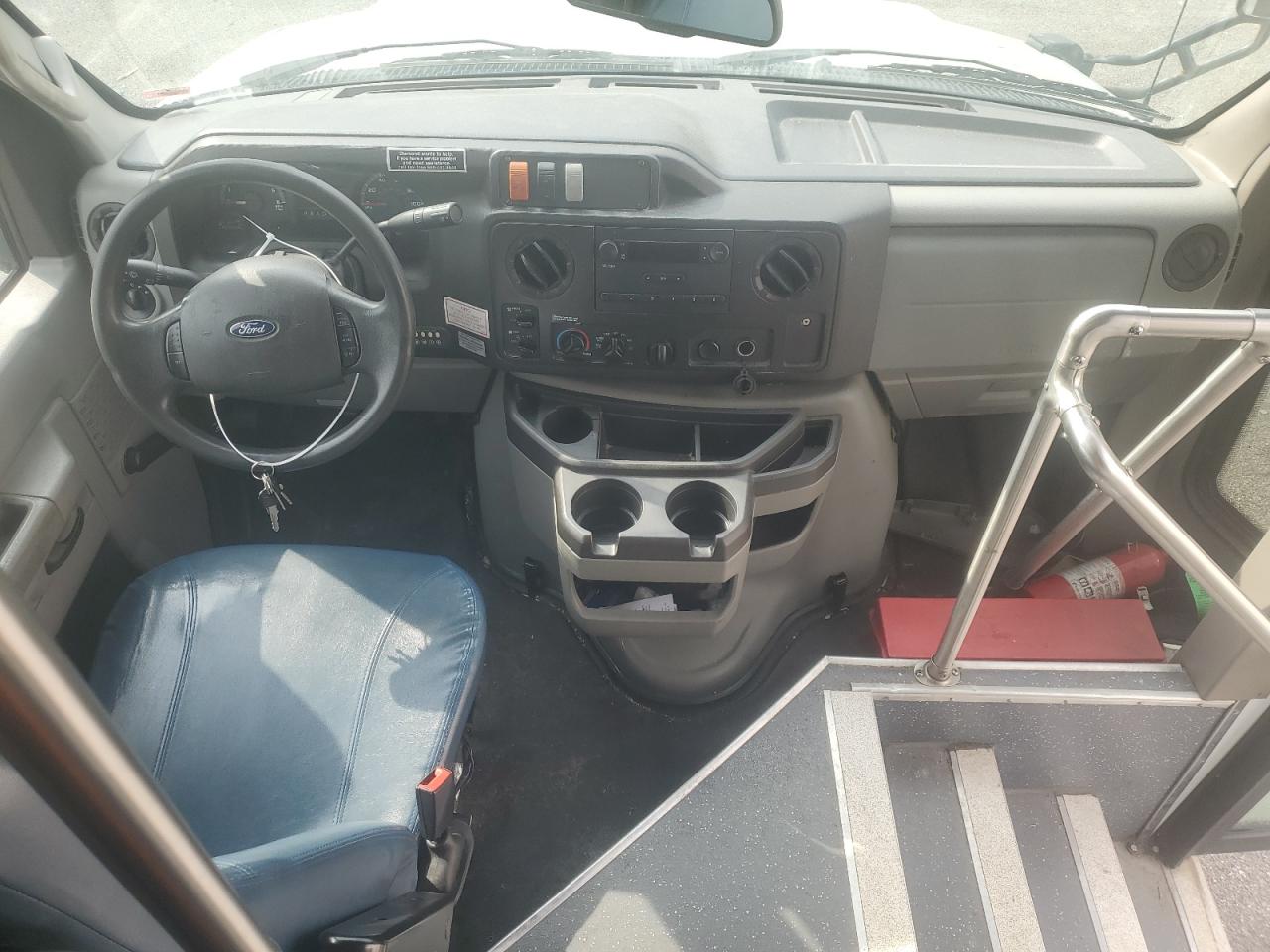 2018 Ford Econoline E350 Super Duty Cutaway Van VIN: 1FDEE3FS7JDC41500 Lot: 60900254