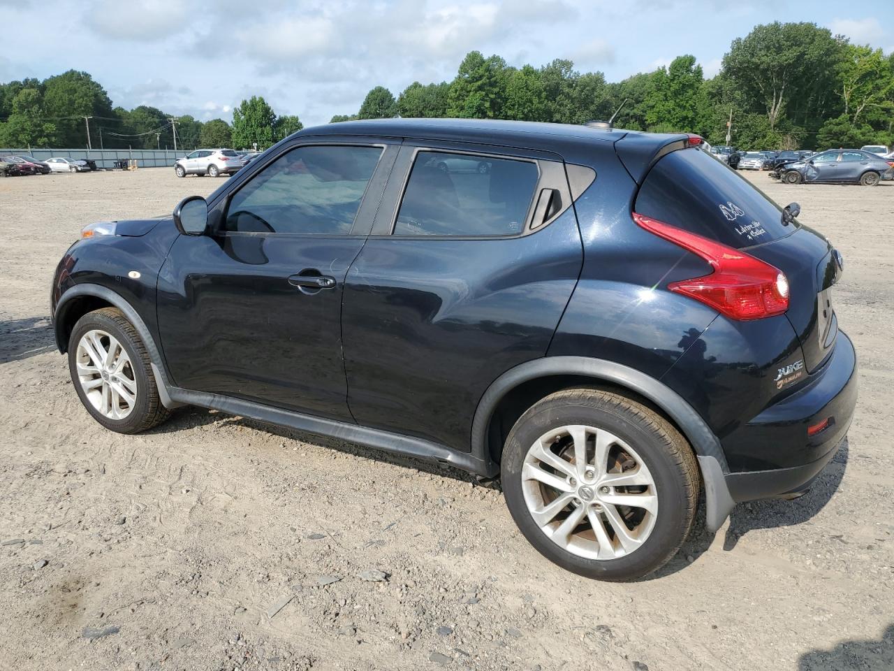 2013 Nissan Juke S VIN: JN8AF5MR5DT203693 Lot: 64264564