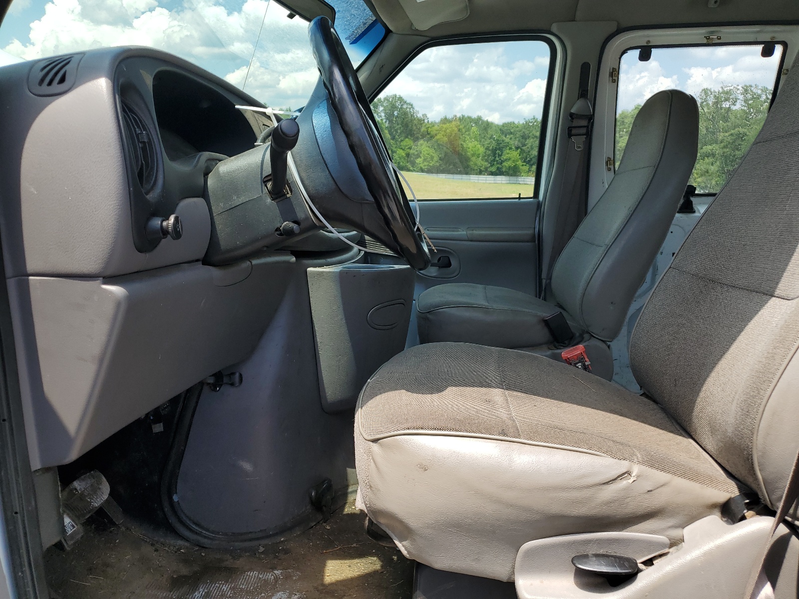 1FBSS31L7WHB79729 1998 Ford Econoline E350 Super Duty