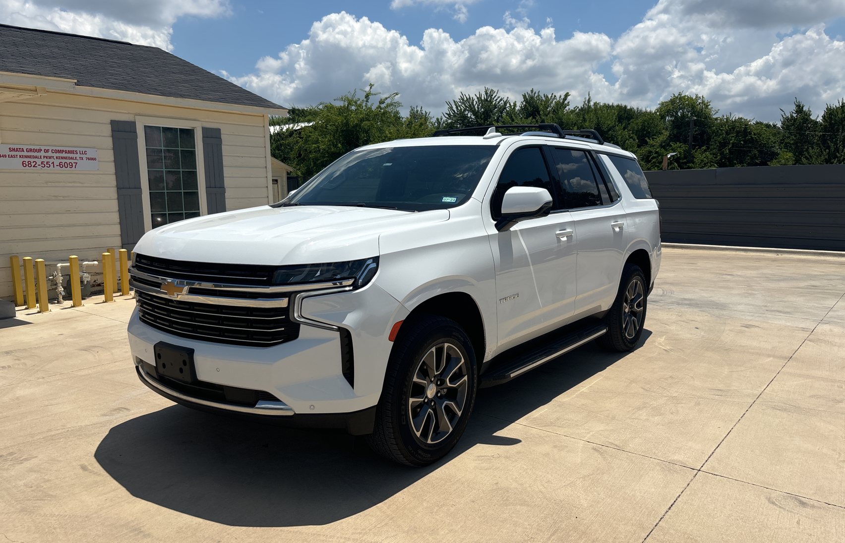 2021 Chevrolet Tahoe C1500 Lt vin: 1GNSCNKD7MR124465