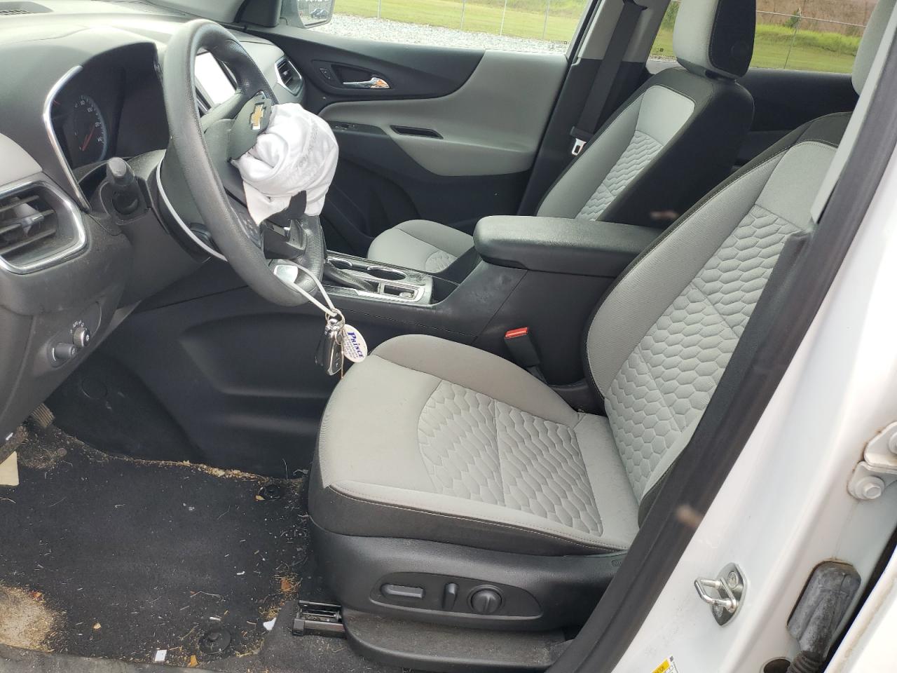 2020 Chevrolet Equinox Ls VIN: 3GNAXHEV8LS693245 Lot: 63668294