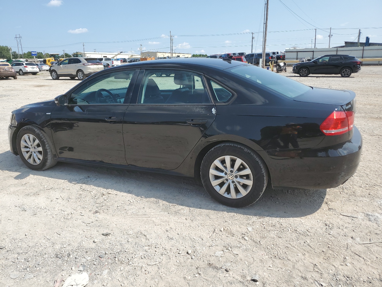 2014 Volkswagen Passat S vin: 1VWAS7A39EC099940