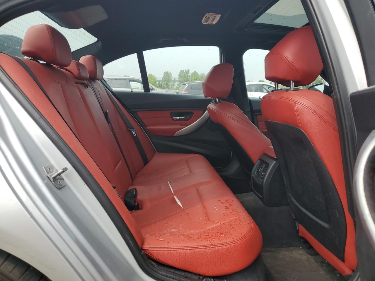 BMW 3 SERIES 2014 VIN WBA3B3C57EJ982270 zdjęcie 10