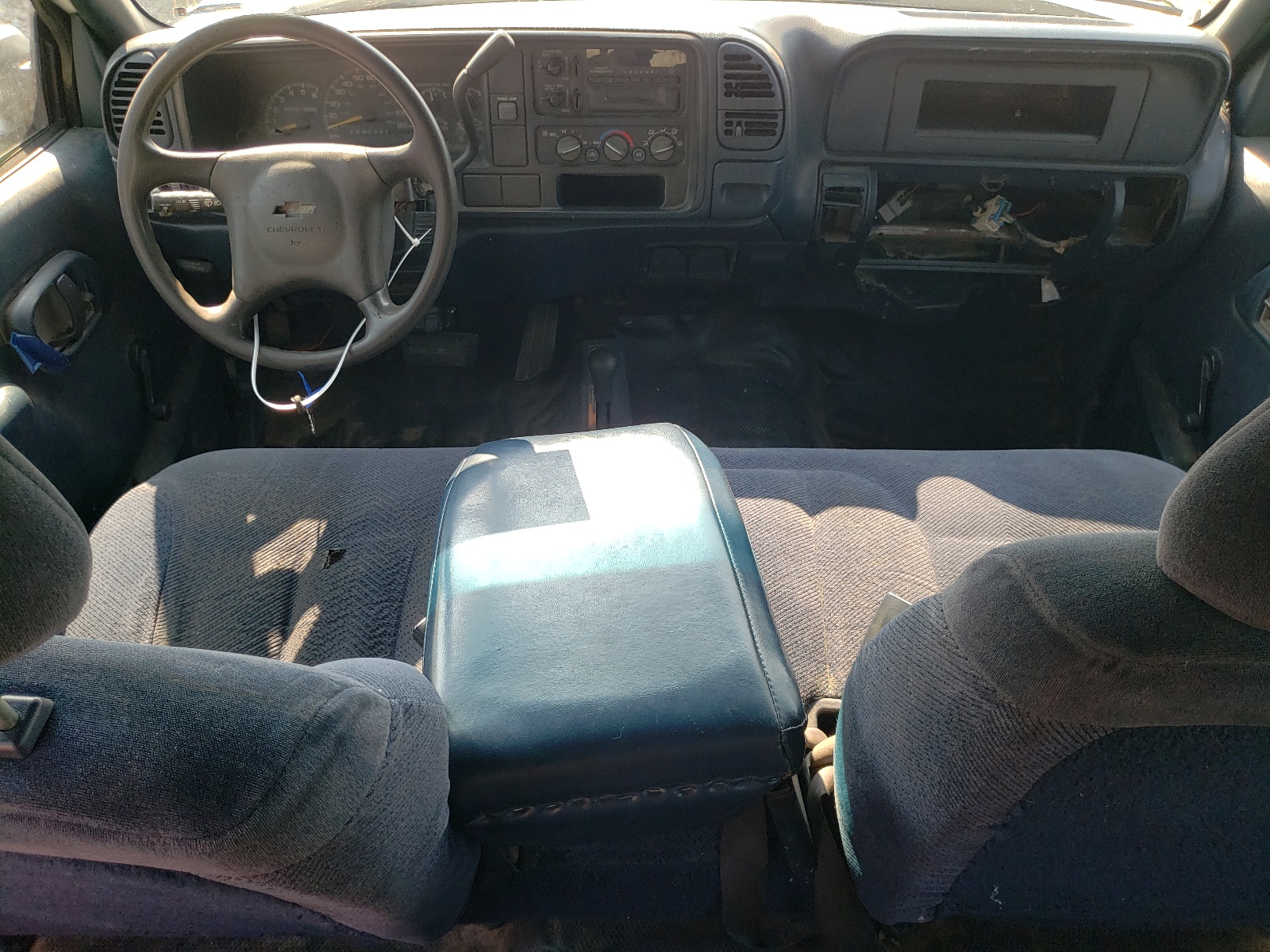 1GCHK33R0YF500354 2000 Chevrolet Gmt-400 K3500