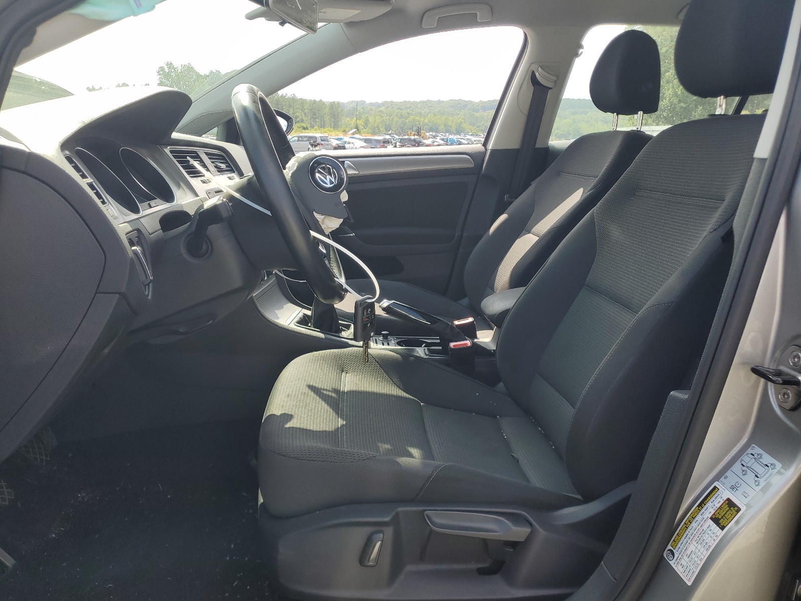 3VW117AU3GM060676 2016 Volkswagen Golf S