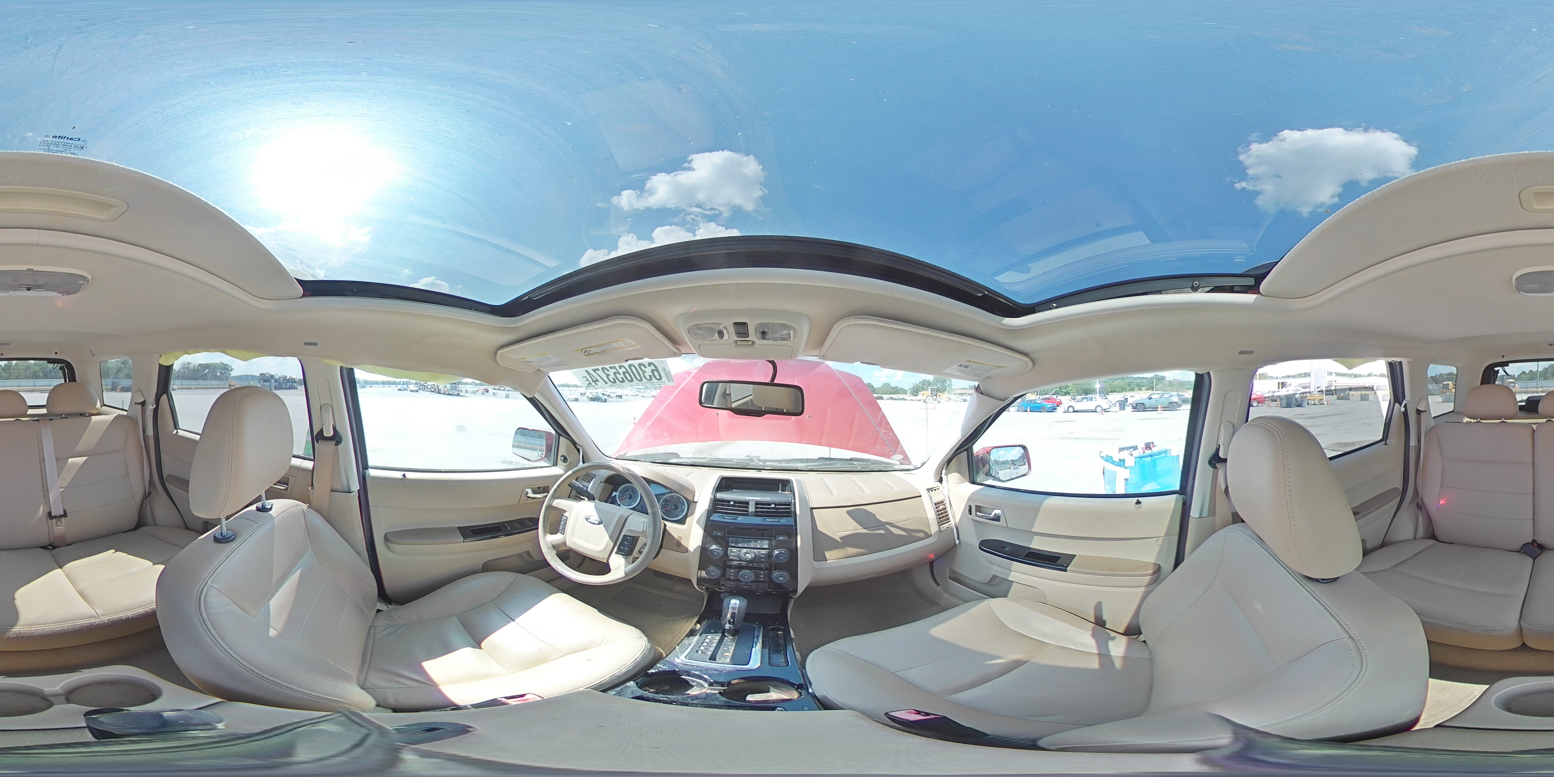 2008 Ford Escape Limited VIN: 1FMCU04118KA17907 Lot: 63065374