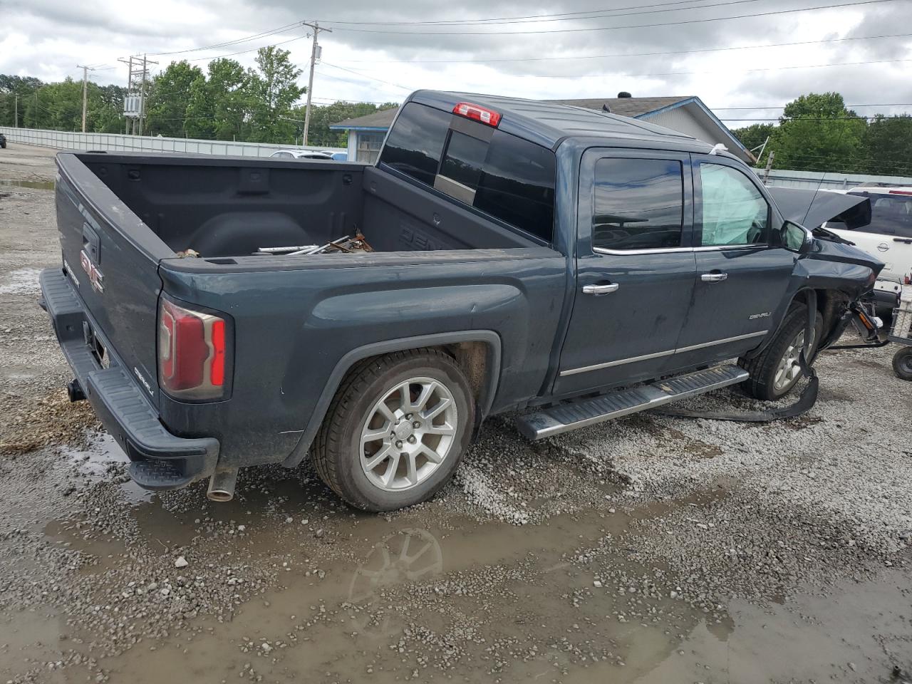 2017 GMC Sierra K1500 Denali VIN: 3GTU2PECXHG335295 Lot: 62026664