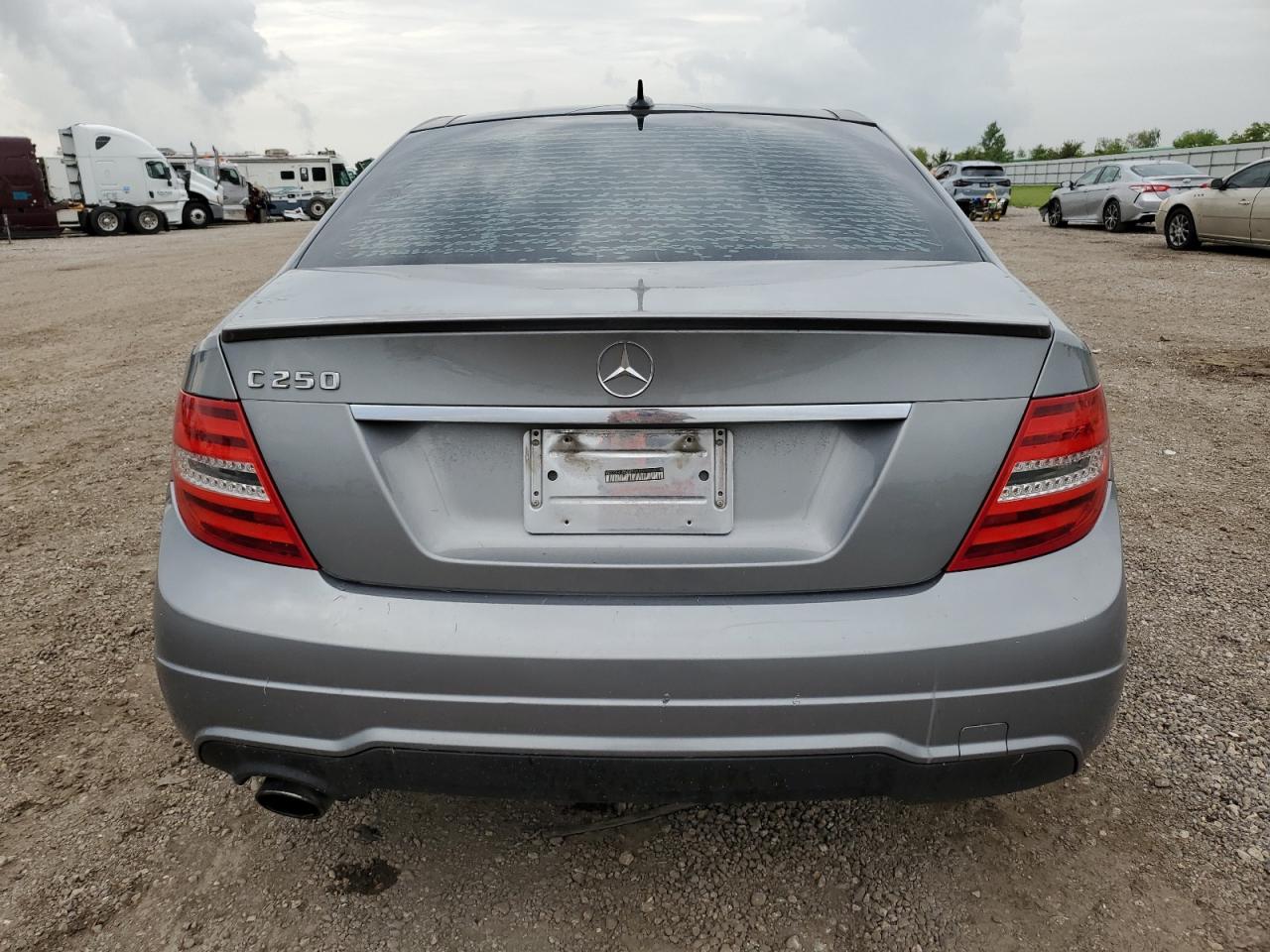 2013 Mercedes-Benz C 250 VIN: WDDGF4HB6DR242177 Lot: 62809024