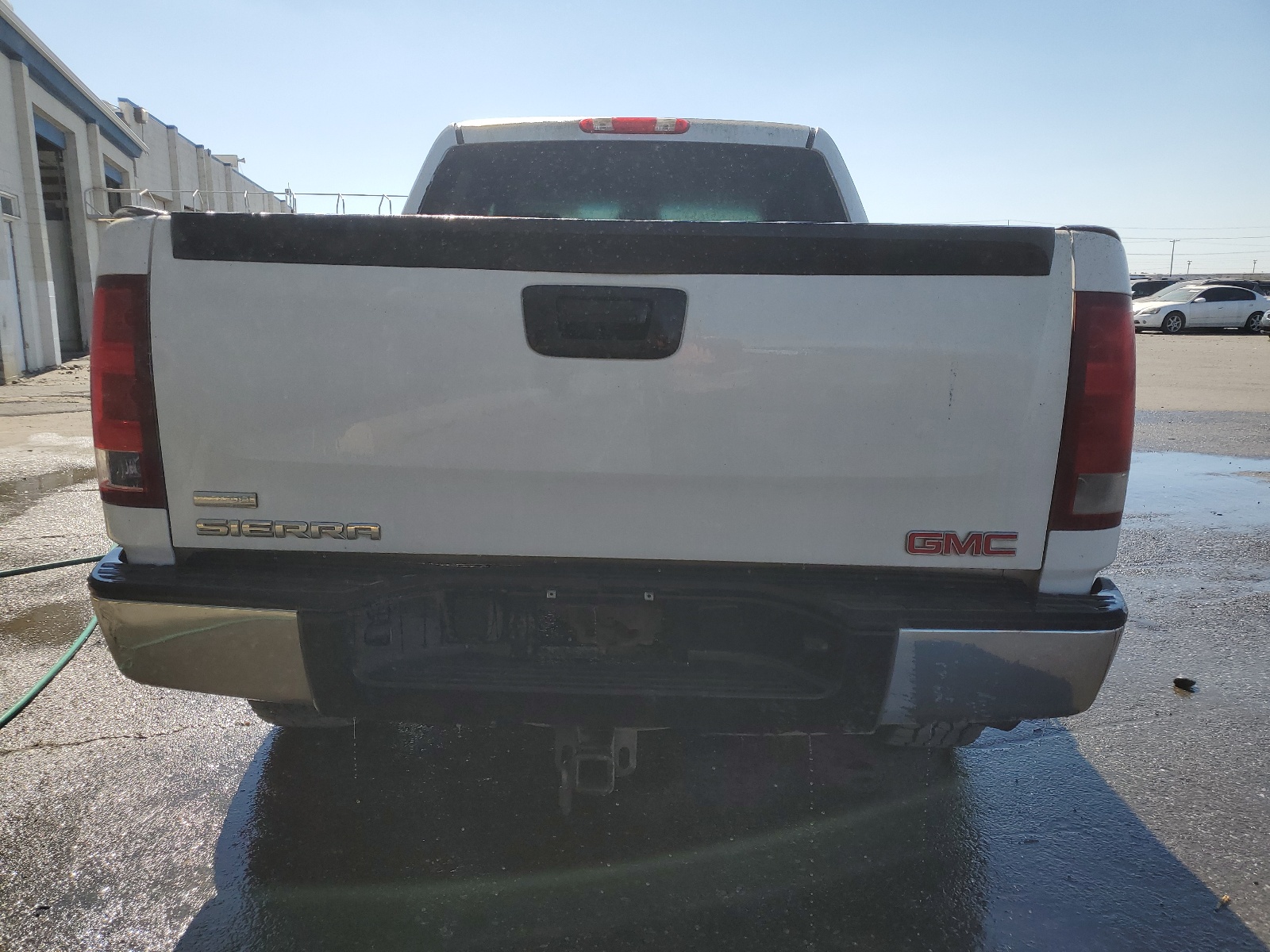 3GTP1UEA8BG118879 2011 GMC Sierra C1500 Sl