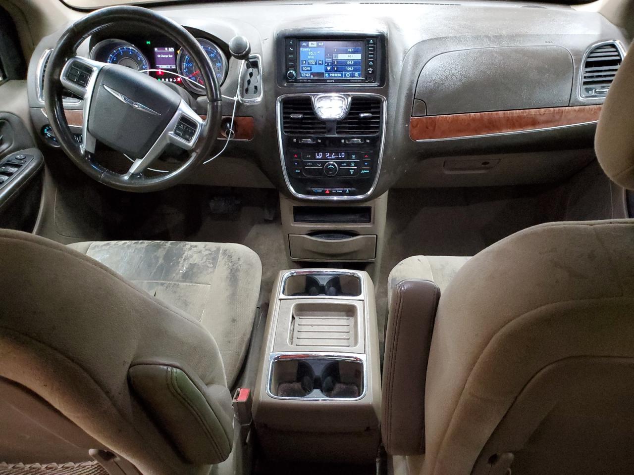 2011 Chrysler Town & Country Touring VIN: 2A4RR5DG4BR604025 Lot: 61627644