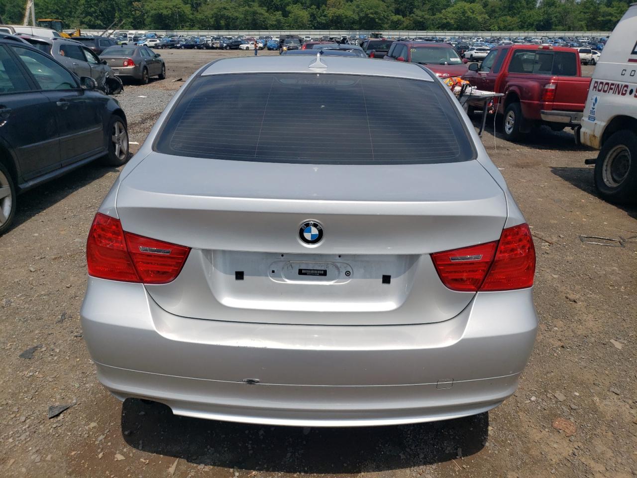 2011 BMW 328 Xi VIN: WBAPK7C52BF085882 Lot: 62589184