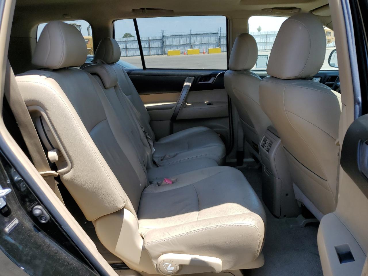 2008 Toyota Highlander Sport VIN: JTEDS43A482037037 Lot: 63908554