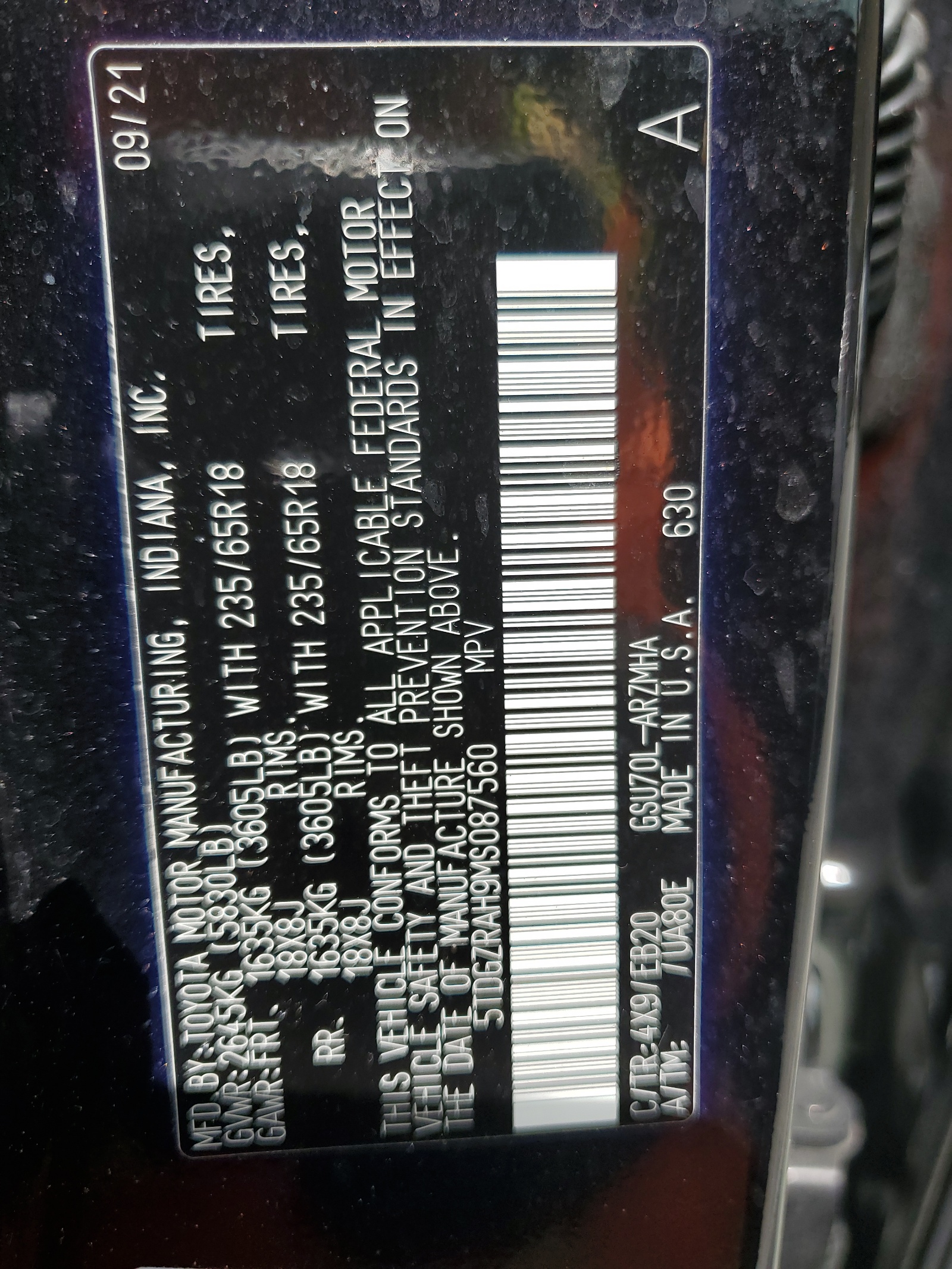 5TDGZRAH9MS087560 2021 Toyota Highlander Xle