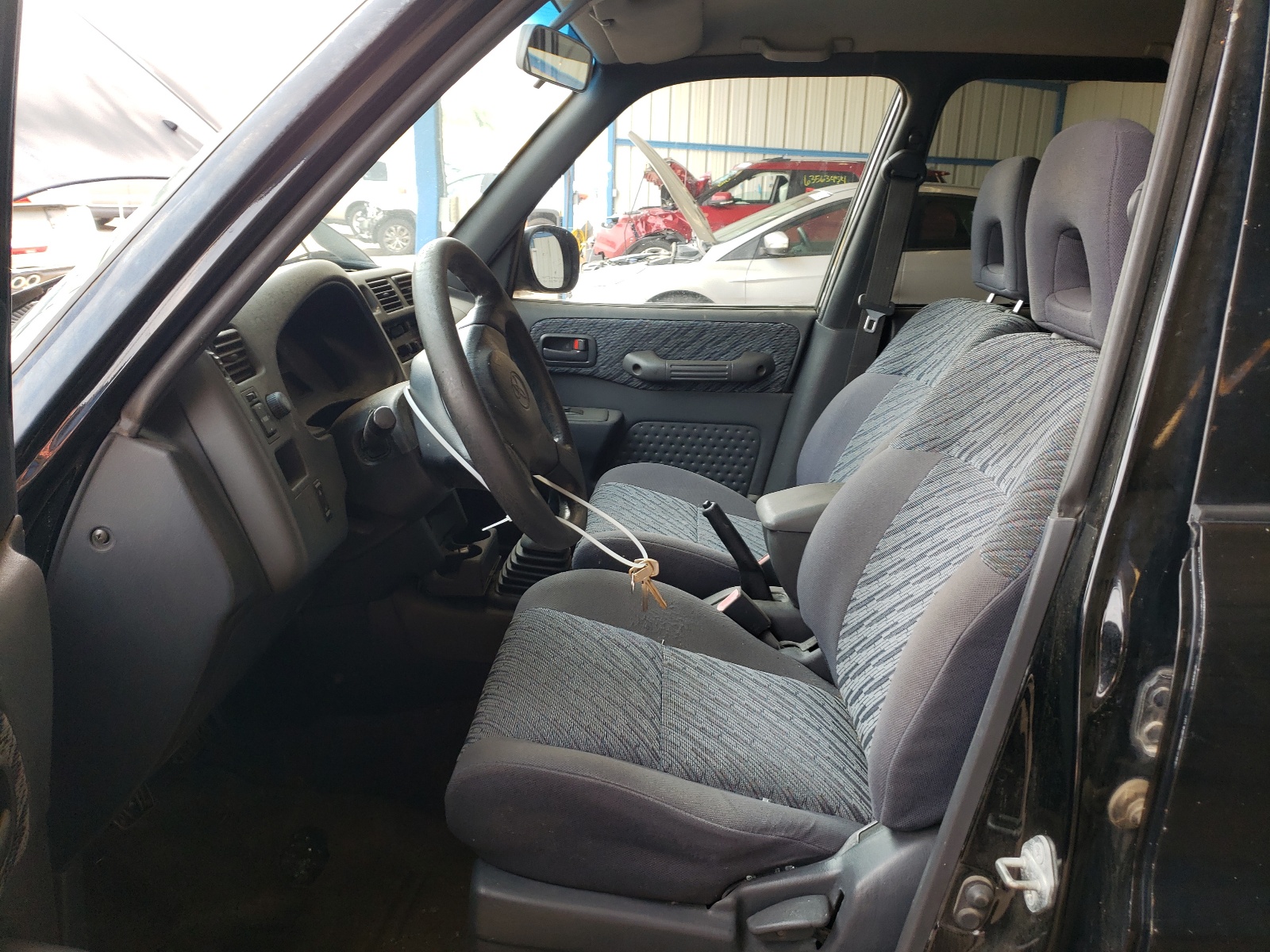 JT3HP10V5X7114727 1999 Toyota Rav4