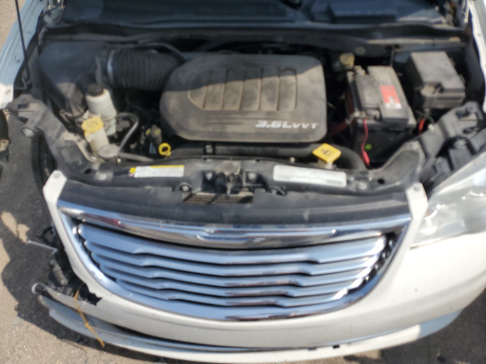 2A4RR5DG5BR649099 2011 Chrysler Town & Country Touring