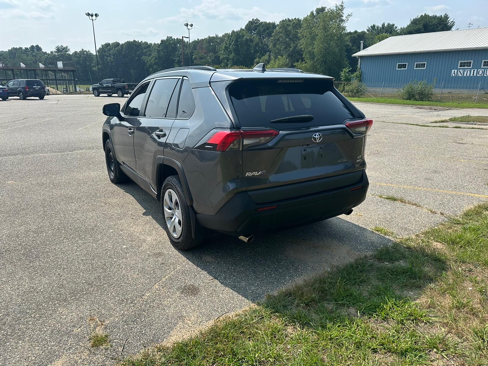 2020 Toyota Rav4 Le vin: 2T3G1RFV5LC122728