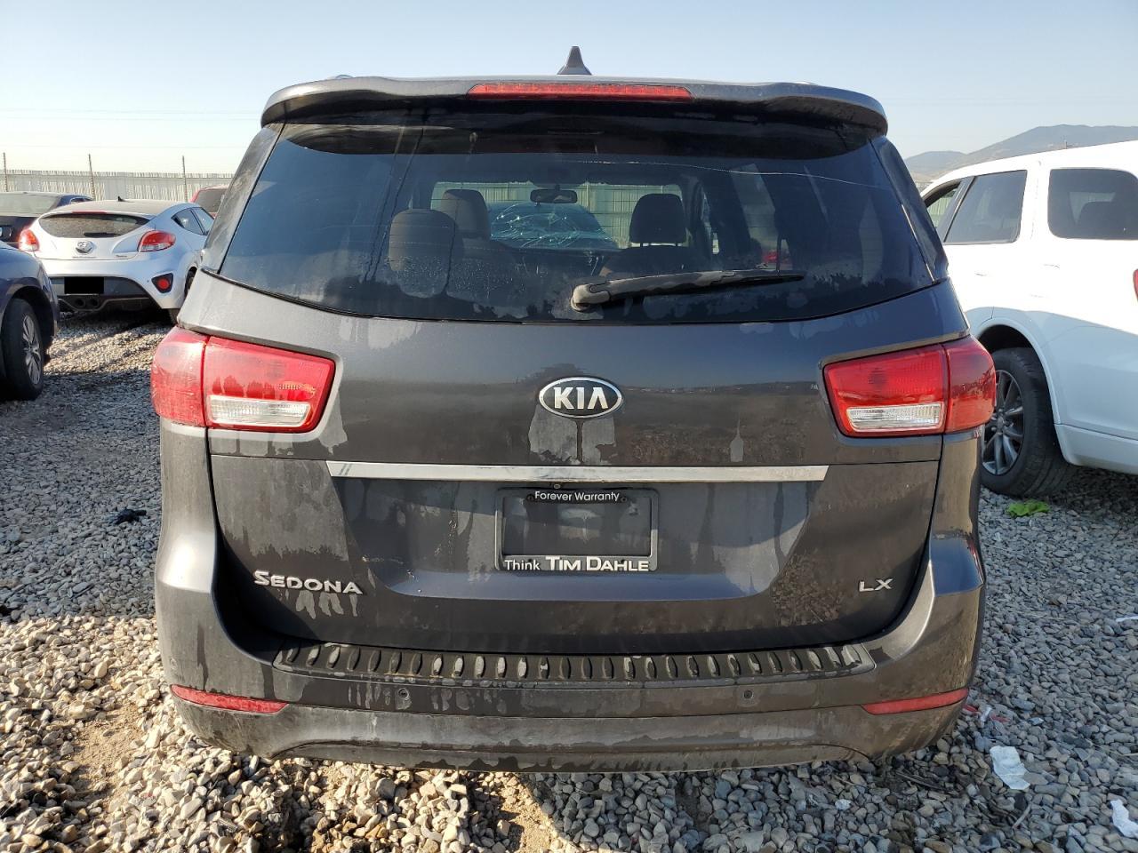 KNDMB5C12G6088697 2016 Kia Sedona Lx