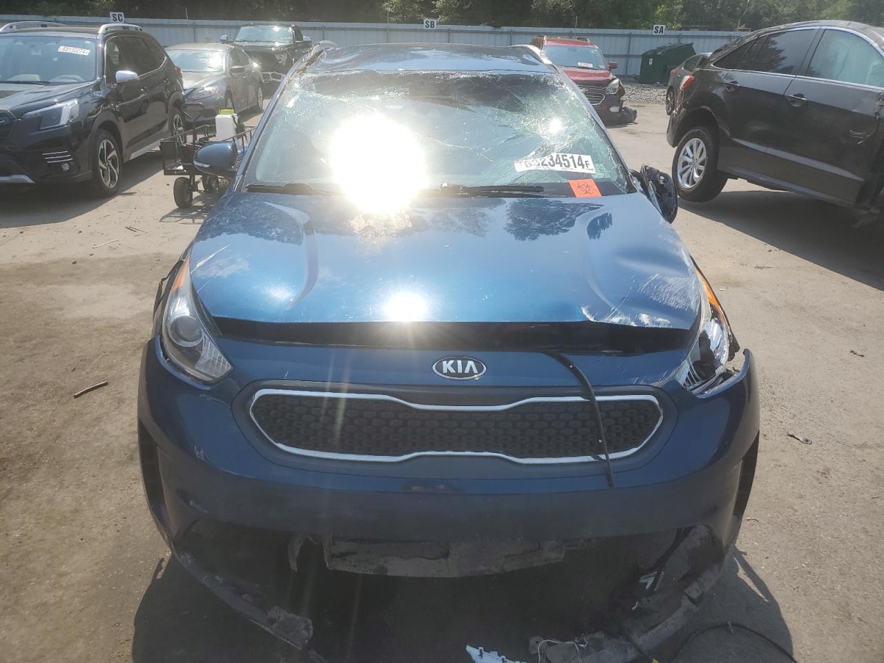 2019 Kia Niro Ex VIN: KNDCC3LC1K5221477 Lot: 63234514