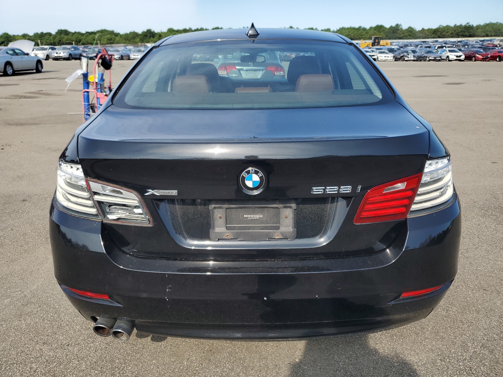 WBA5A7C54ED612377 2014 BMW 528 Xi