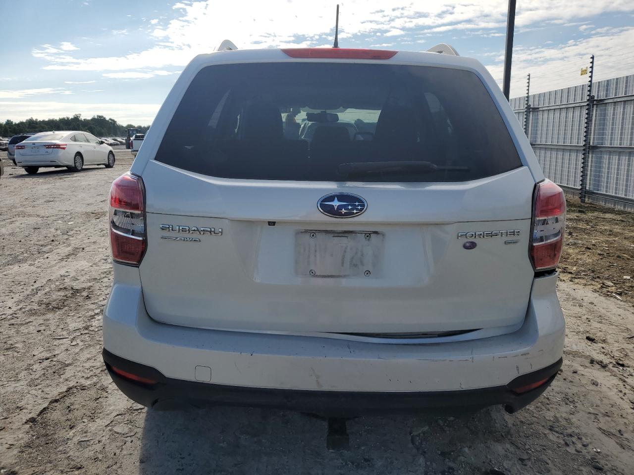 2014 Subaru Forester - Image 6