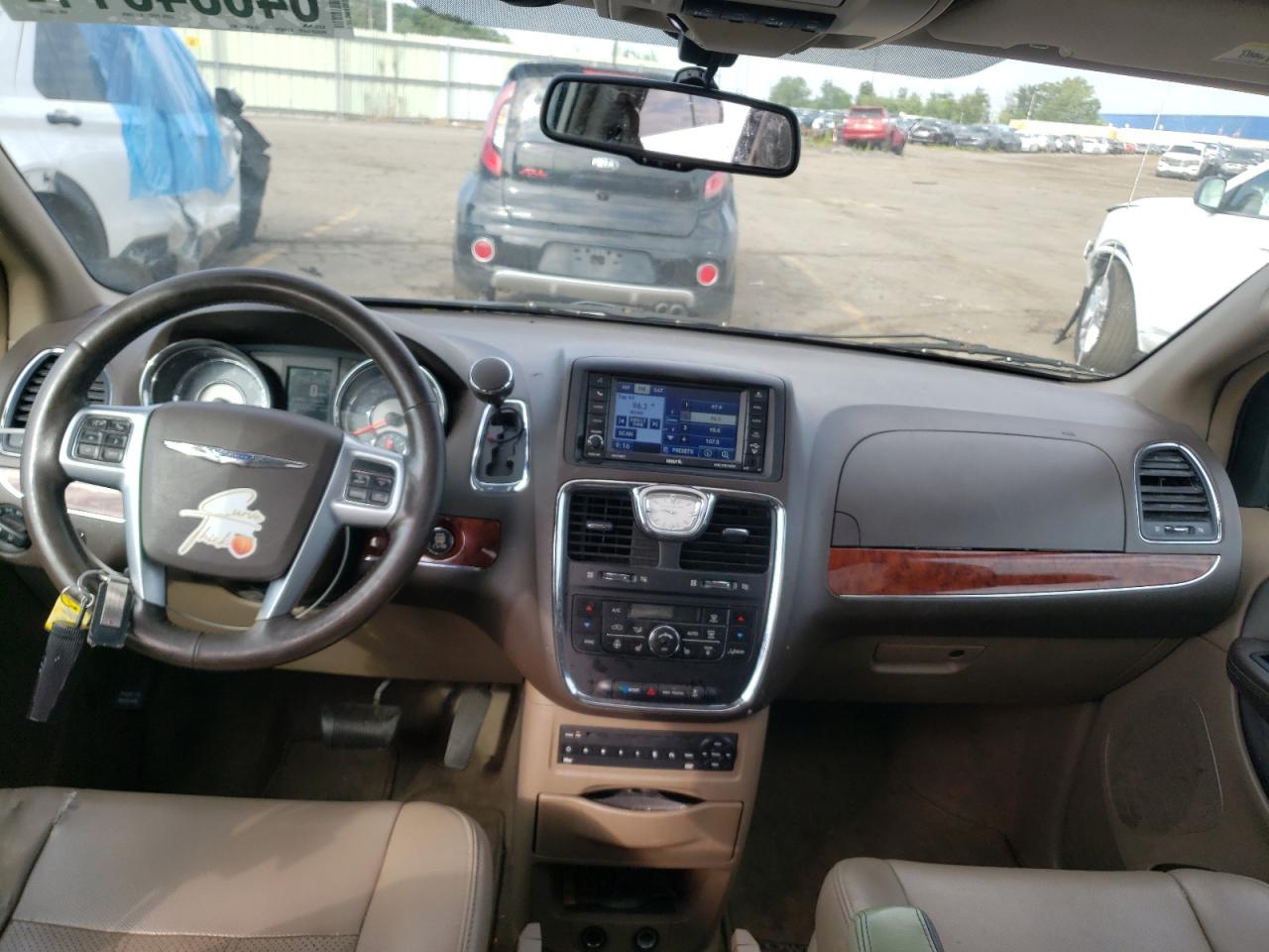 2012 Chrysler Town & Country Touring L VIN: 2C4RC1CG0CR250412 Lot: 64634014