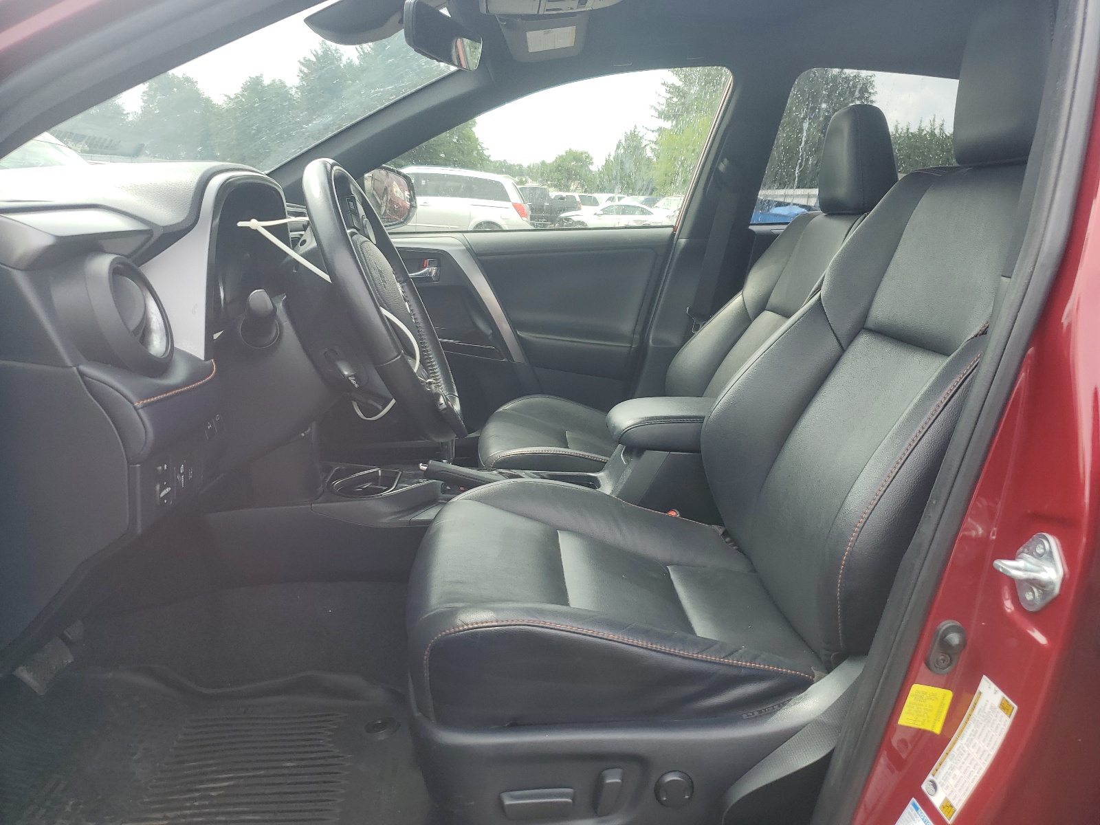 JTMJFREV0JD241949 2018 Toyota Rav4 Se