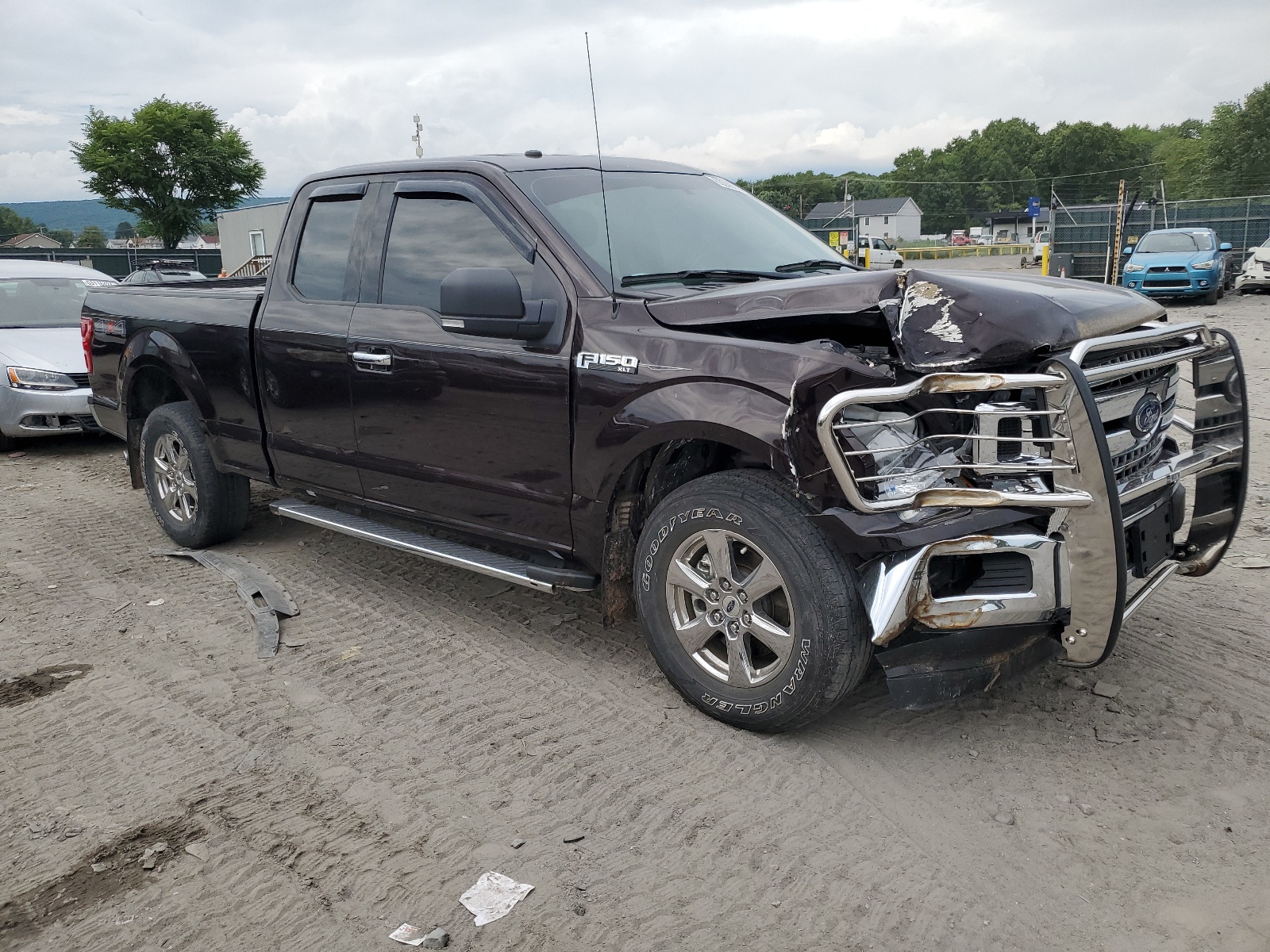 1FTFX1E57JKC68078 2018 Ford F150 Super Cab