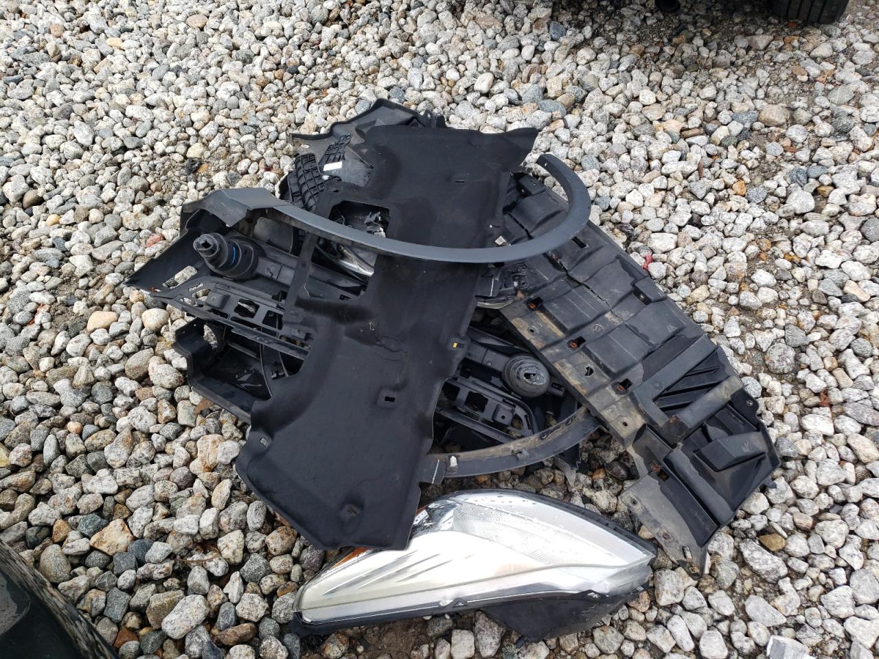 2014 Ford Escape Se VIN: 1FMCU9GX7EUA49619 Lot: 64857454