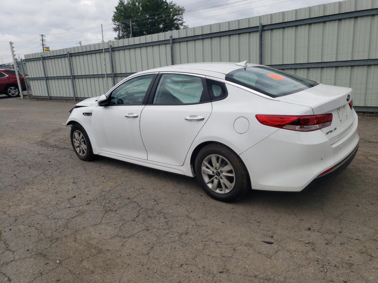 2018 Kia Optima Lx VIN: 5XXGT4L36JG249907 Lot: 63969244