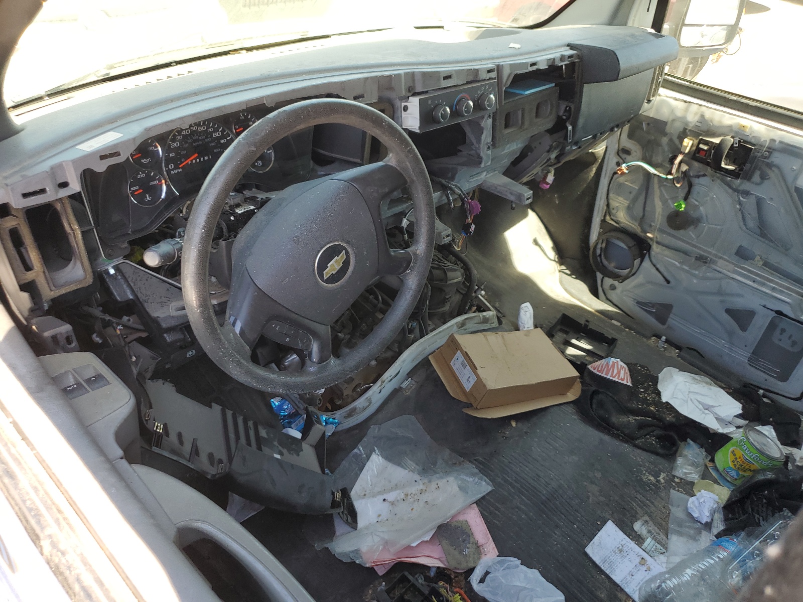 1GCWGFCA3D1151671 2013 Chevrolet Express G2500