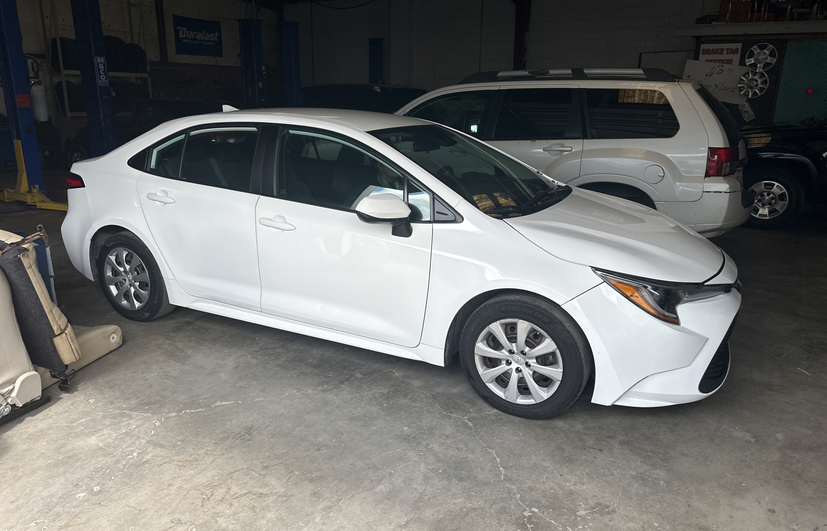 2021 Toyota Corolla Le vin: 5YFEPMAE8MP152719