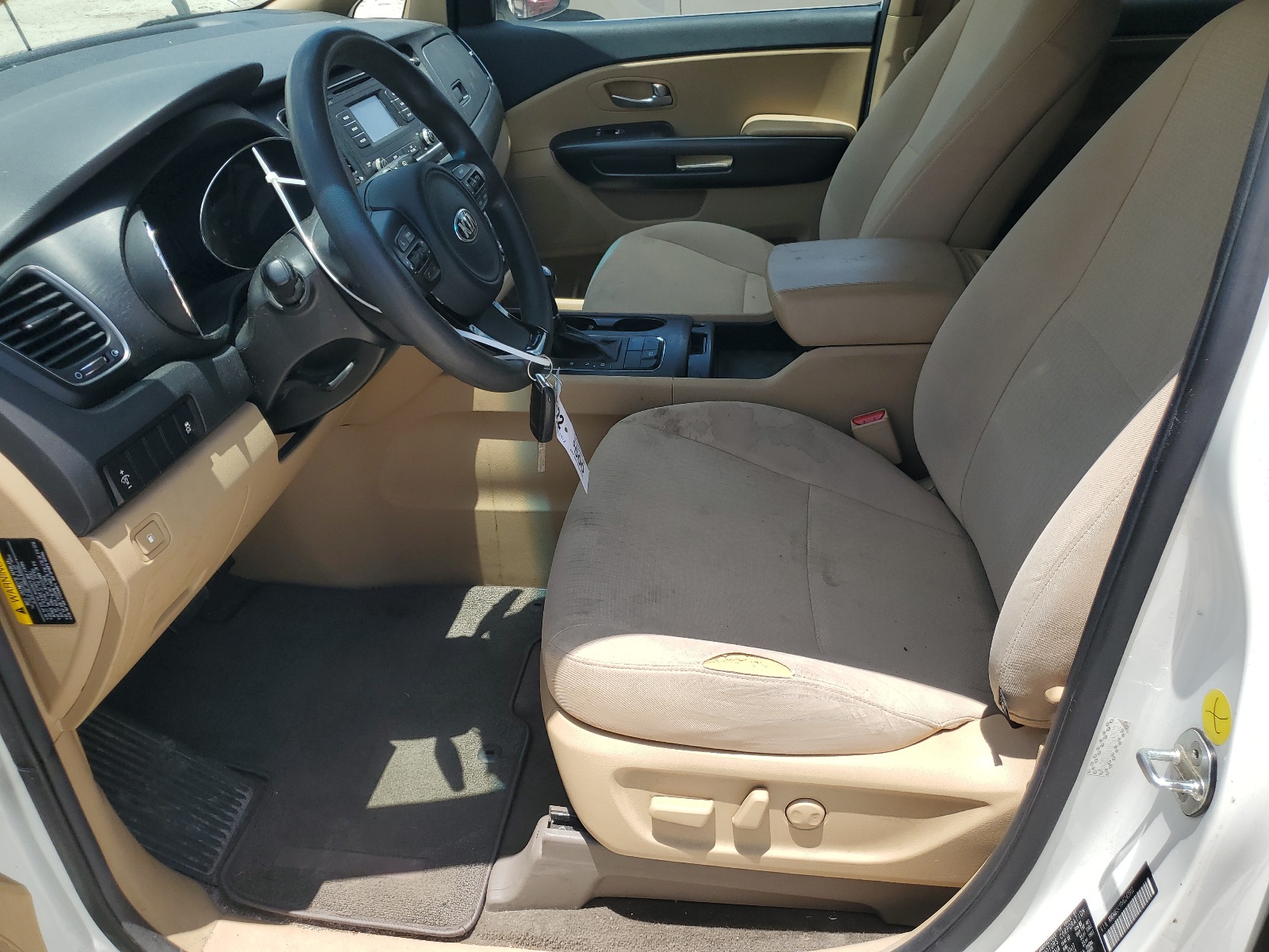 KNDMB5C19H6243912 2017 Kia Sedona Lx