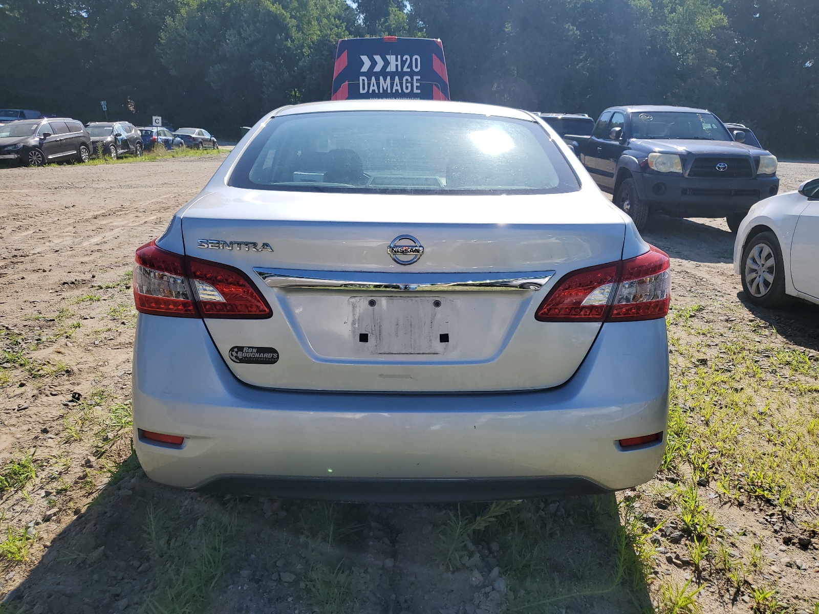 2015 Nissan Sentra S vin: 3N1AB7AP4FY313119