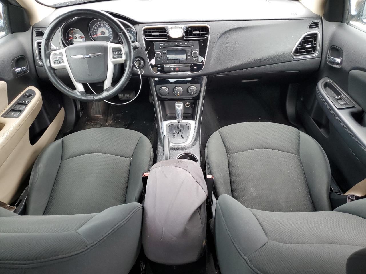 2013 Chrysler 200 Touring VIN: 1C3CCBBB8DN700280 Lot: 62877064