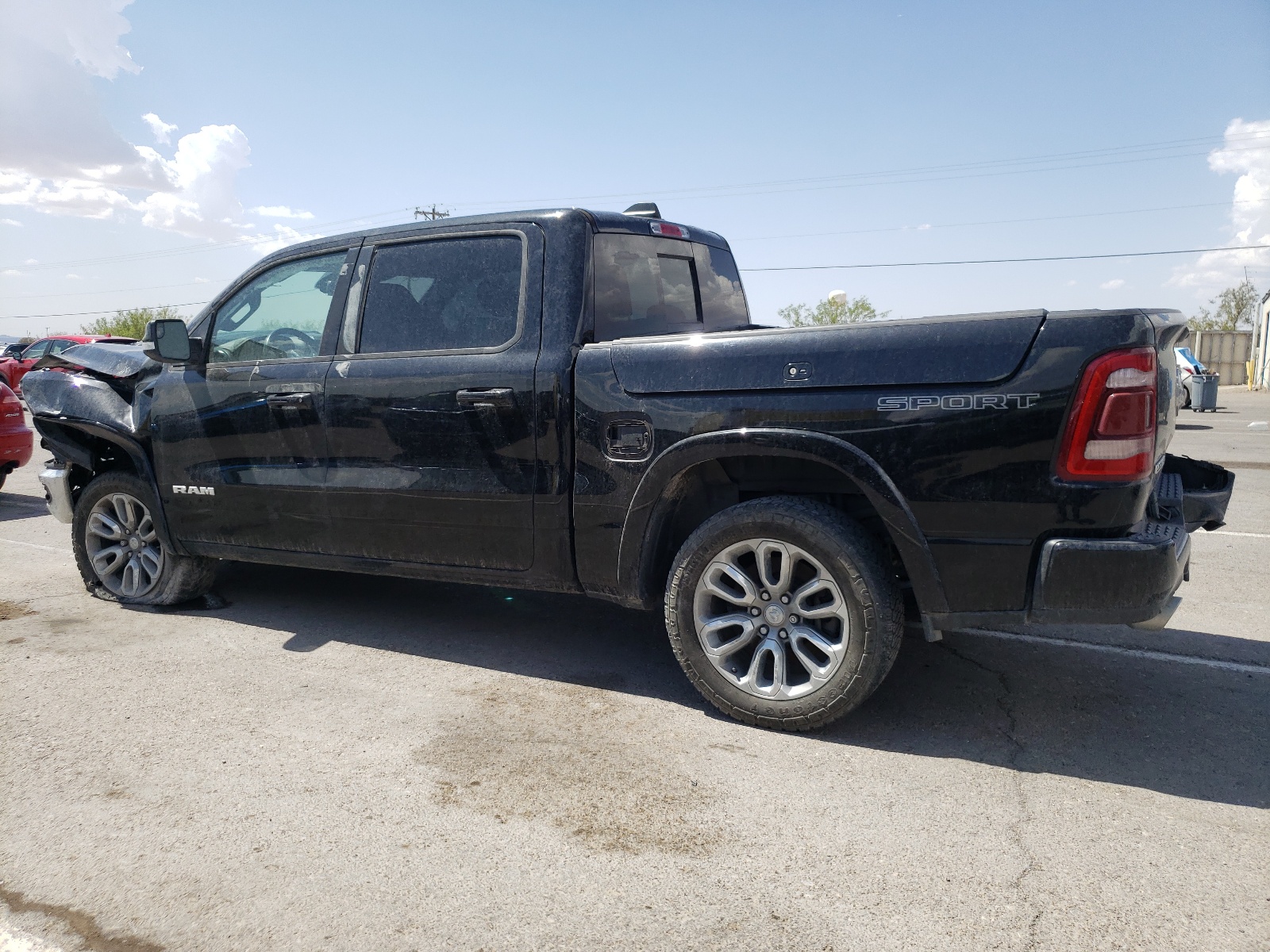 2020 Ram 1500 Laramie vin: 1C6SRFJT2LN393752