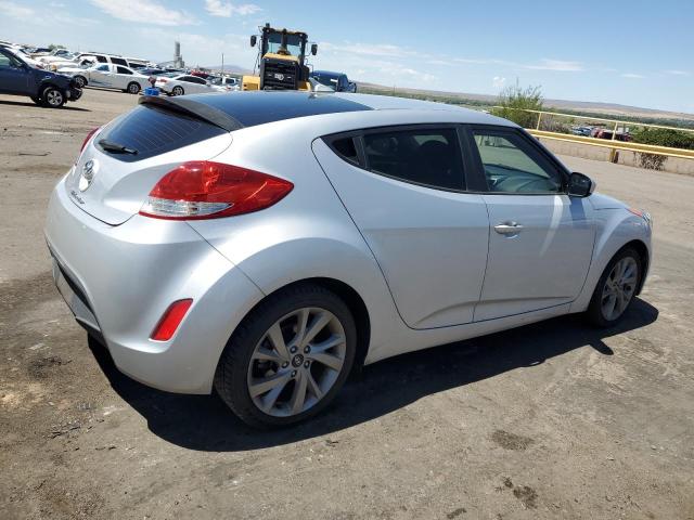  HYUNDAI VELOSTER 2016 Сріблястий