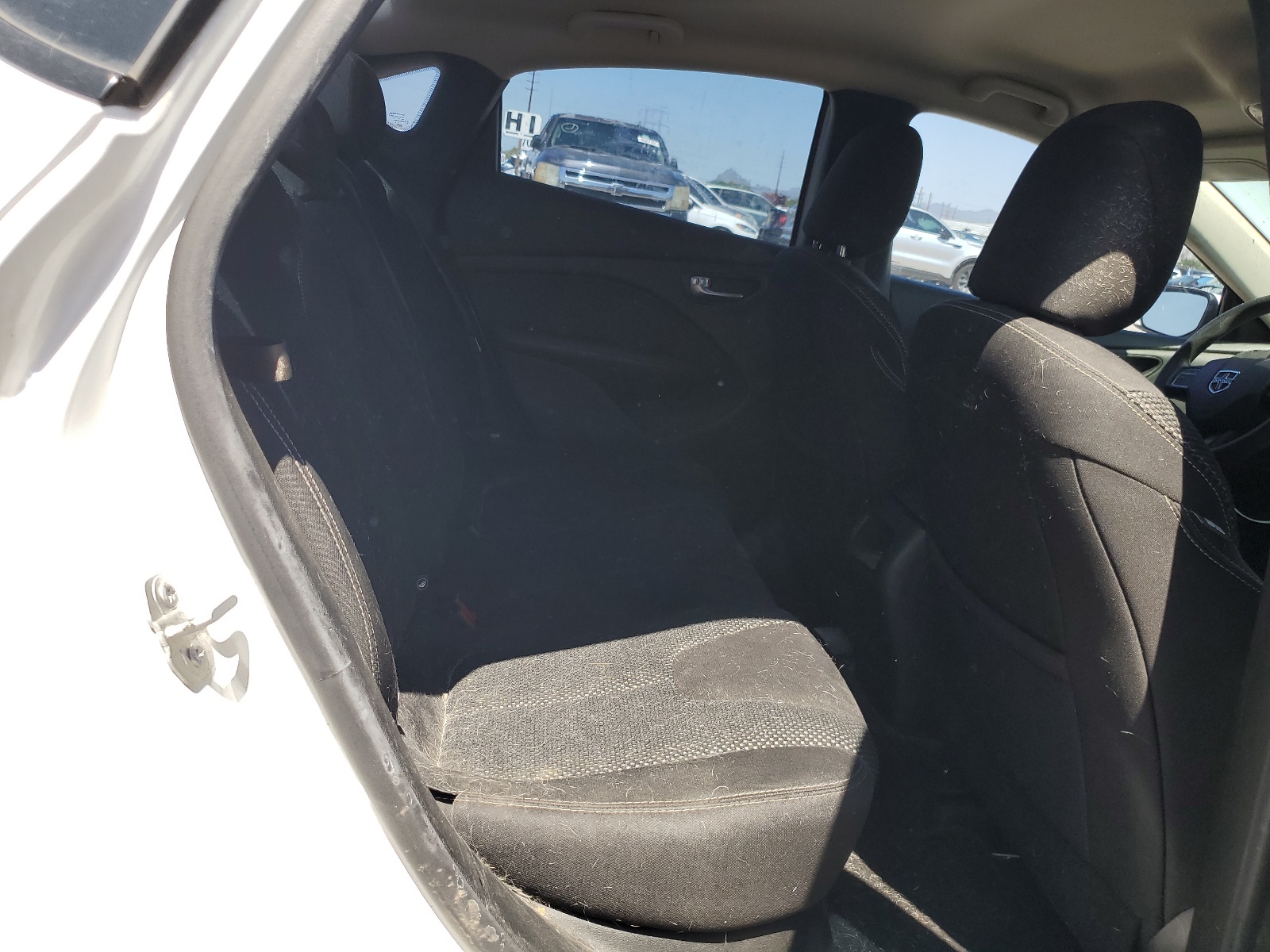 1C3CDFBB4GD717589 2016 Dodge Dart Sxt