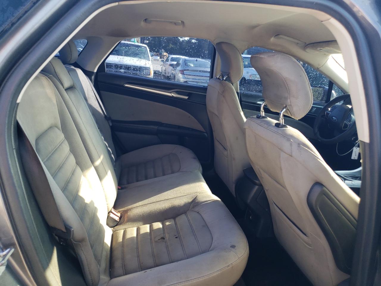 2014 Ford Fusion S VIN: 3FA6P0G74ER338023 Lot: 61278834