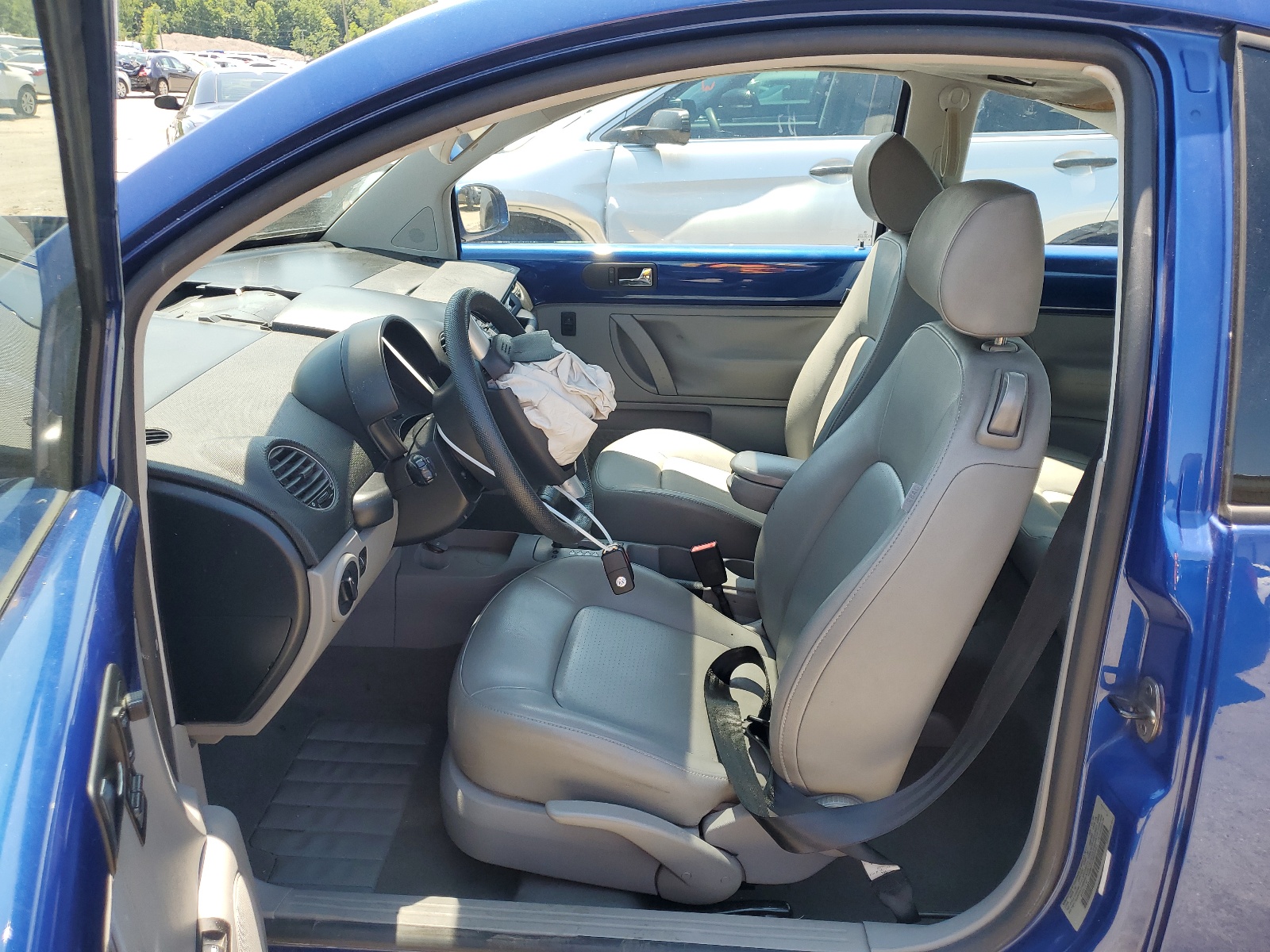 3VWRW31C28M525051 2008 Volkswagen New Beetle S