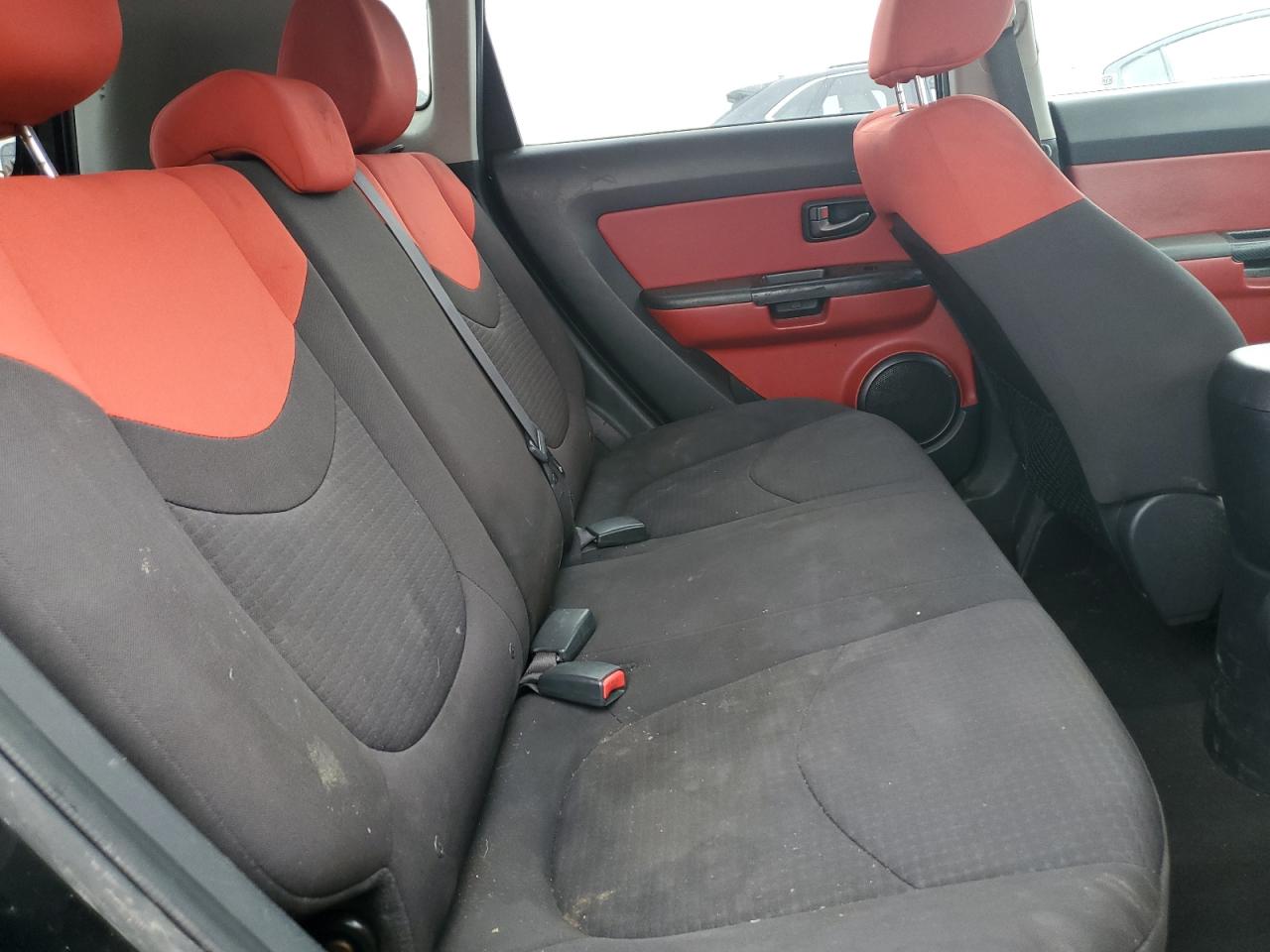 2011 Kia Soul + VIN: KNDJT2A24B7206200 Lot: 65078024