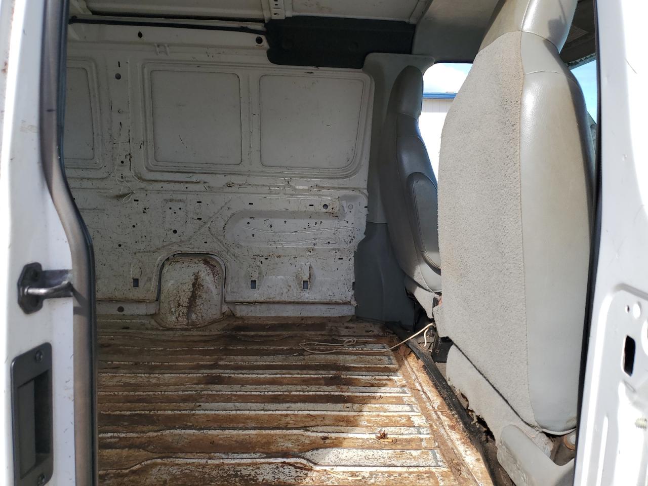 2011 Ford Econoline E150 Van VIN: 1FTNE1EW5BDA08990 Lot: 64039374