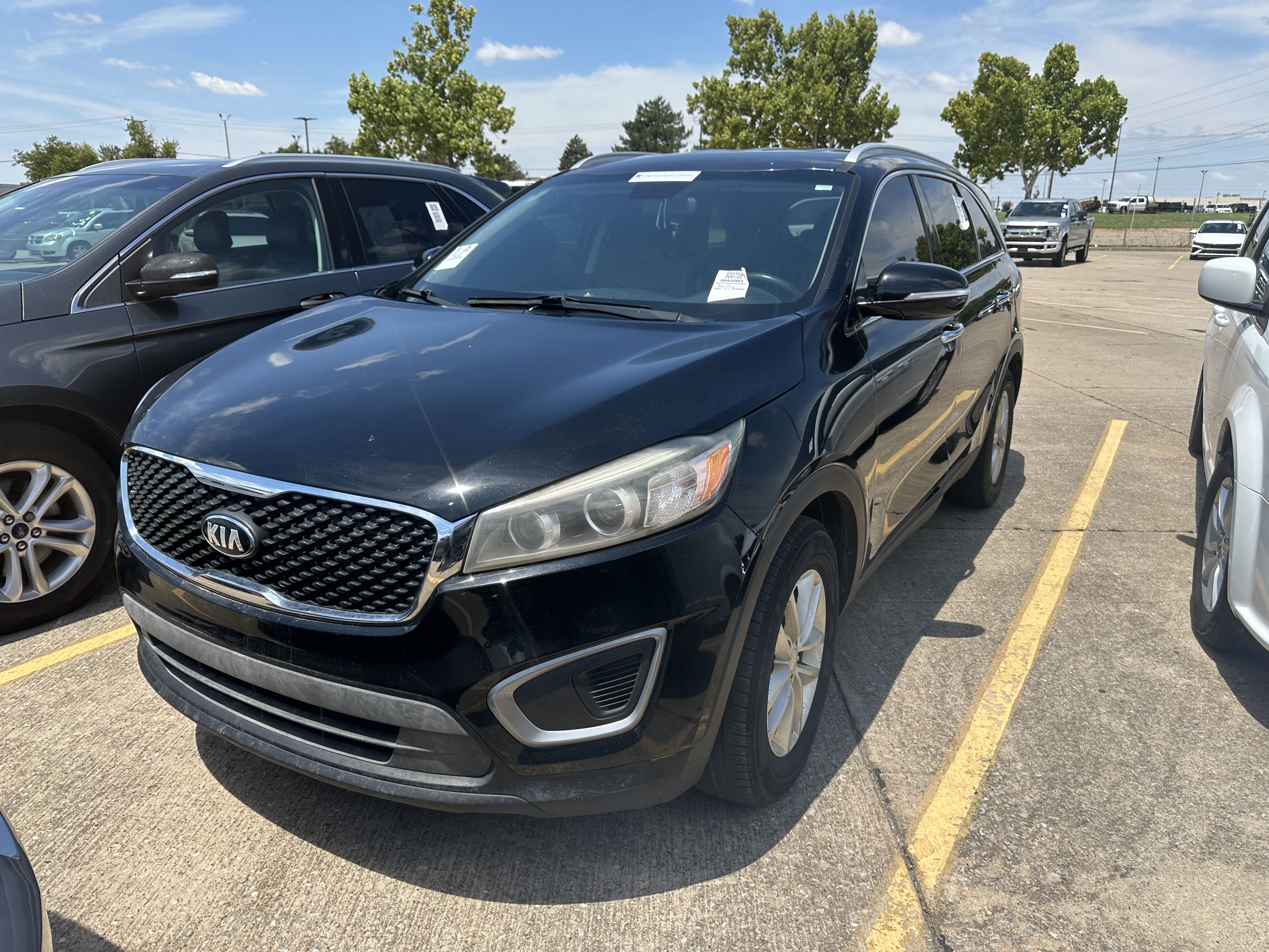 5XYPG4A58HG249955 2017 Kia Sorento Lx