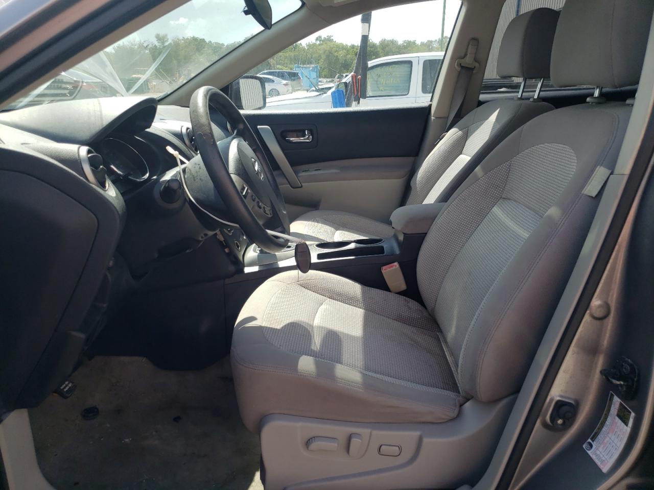 2011 Nissan Rogue S VIN: JN8AS5MT4BW570376 Lot: 63230384