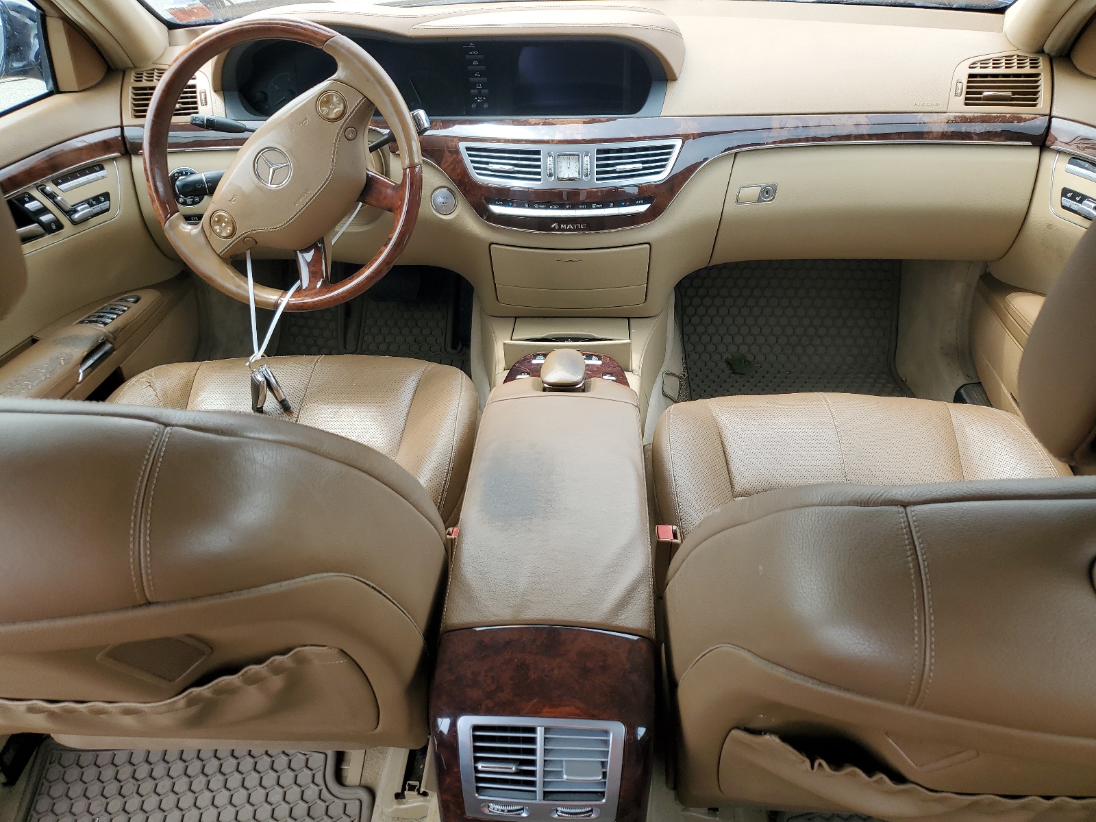 WDDNG86X27A118999 2007 Mercedes-Benz S 550 4Matic