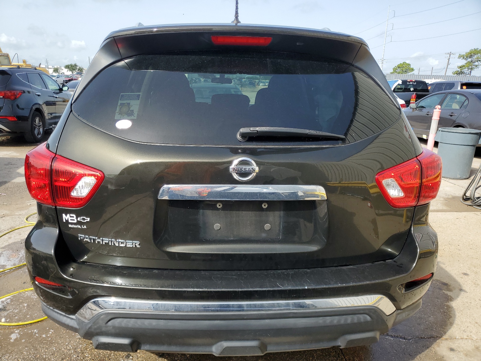 5N1DR2MN8HC653920 2017 Nissan Pathfinder S