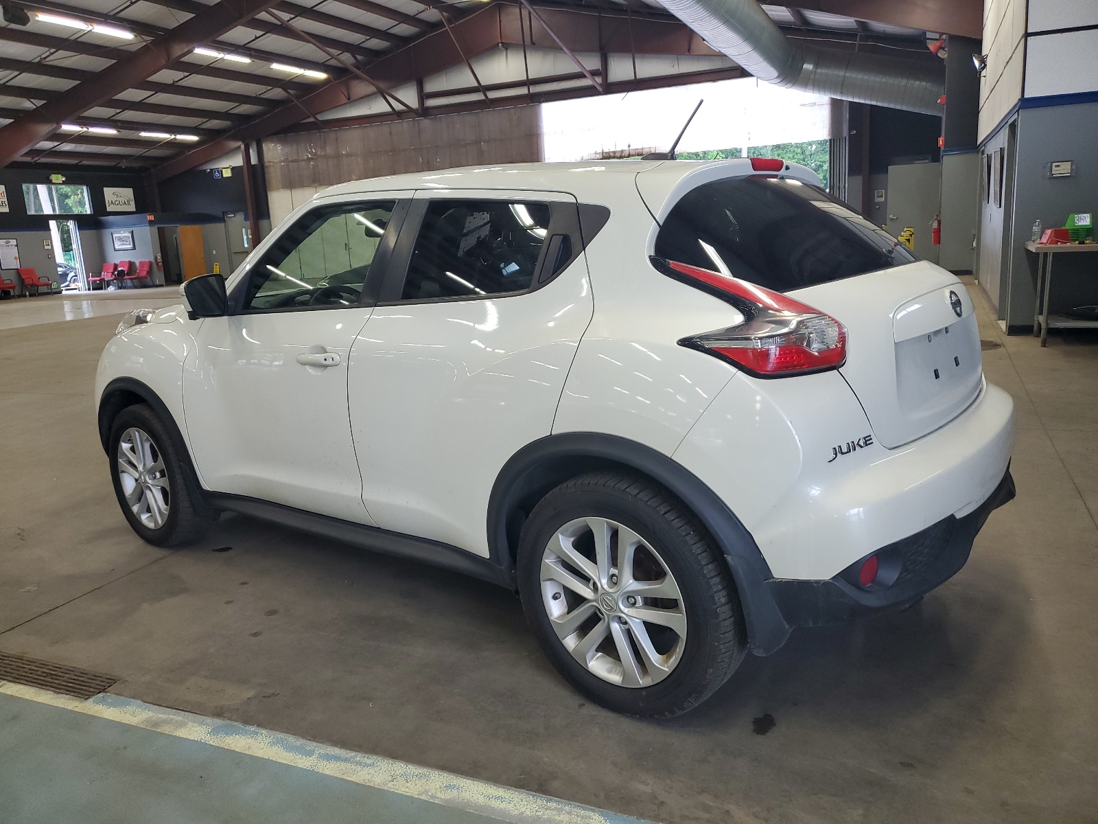 2015 Nissan Juke S vin: JN8AF5MV7FT552676